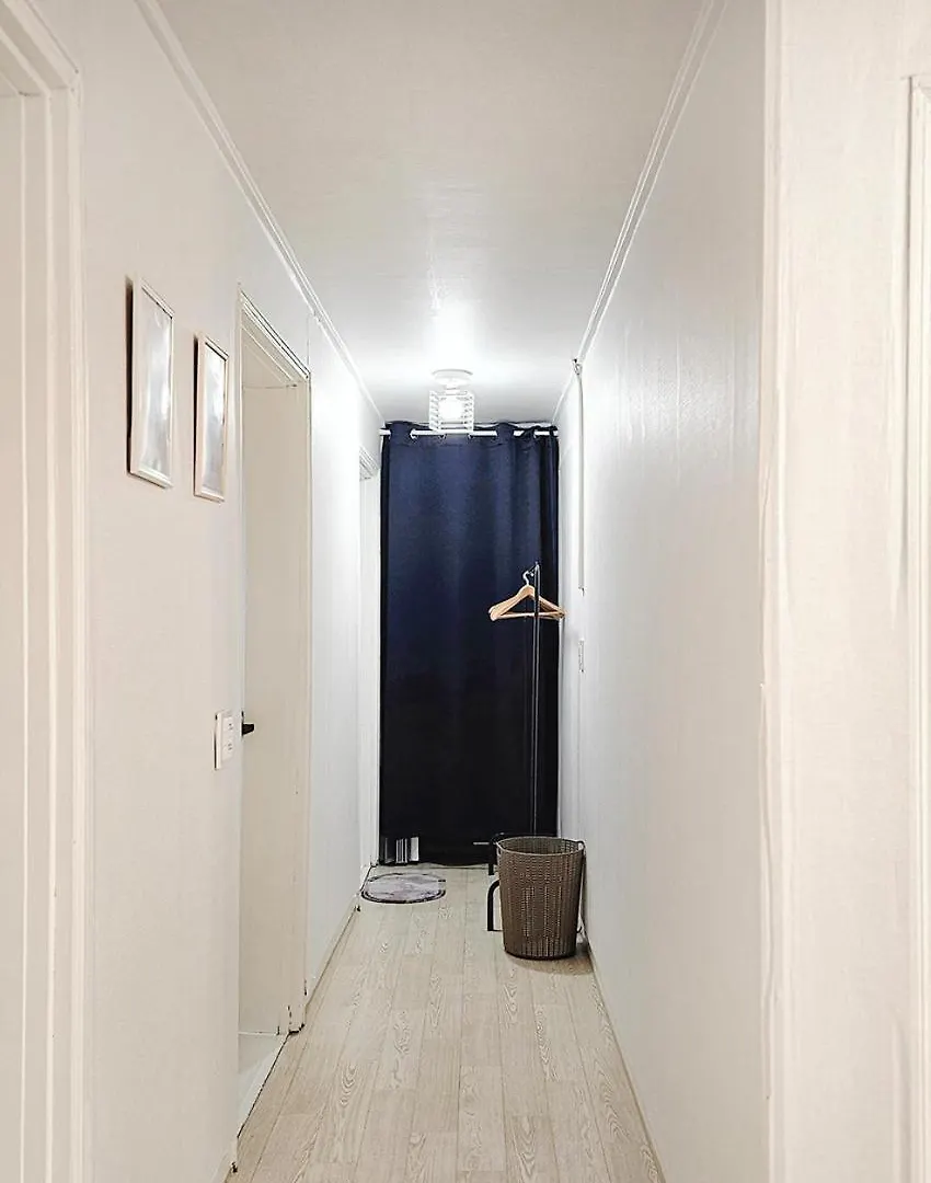 Cozy Stay Near Hongdae & Sinchon Station 4Min For Max 6 Seoul Villa